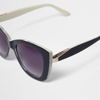 Black cat eye purple tint sunglasses